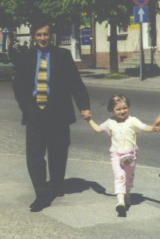 z córką w lecie 2001 r.